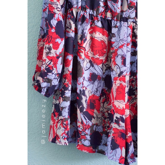 Leith | Floral Cold-Shoulder Keyhole Romper - Picture 4 of 8